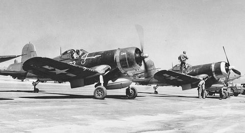 Last World War II Marine Flying Ace Dies, Leaves Legacy of Service