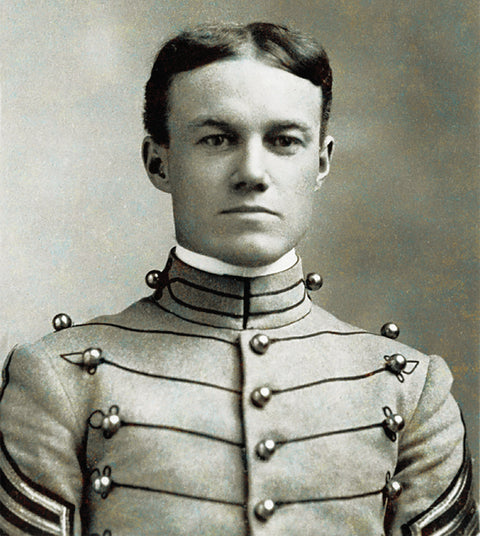 Nobody Could Scale the Walls of China’s Forbidden City–Except This American Soldier