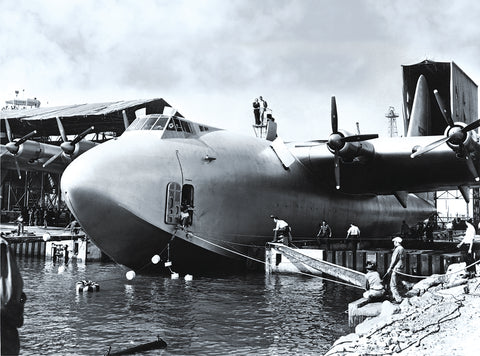 Why Howard Hughes Only Flew the Spruce Goose Only Once