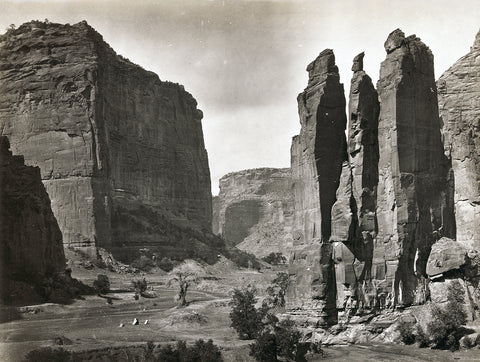 Attacked by Both Spanish and American Invaders, This Sandstone Navajo Stronghold Was Built for Defense