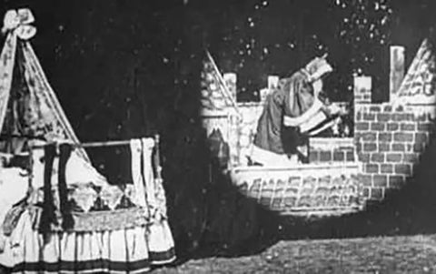 Watch the First-Ever Christmas Movie—From 1898!